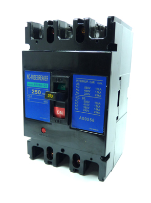 [0021] BREAKER DE BLOQUE TRIFASICO 3P X 250AMP FUSE BREAKER